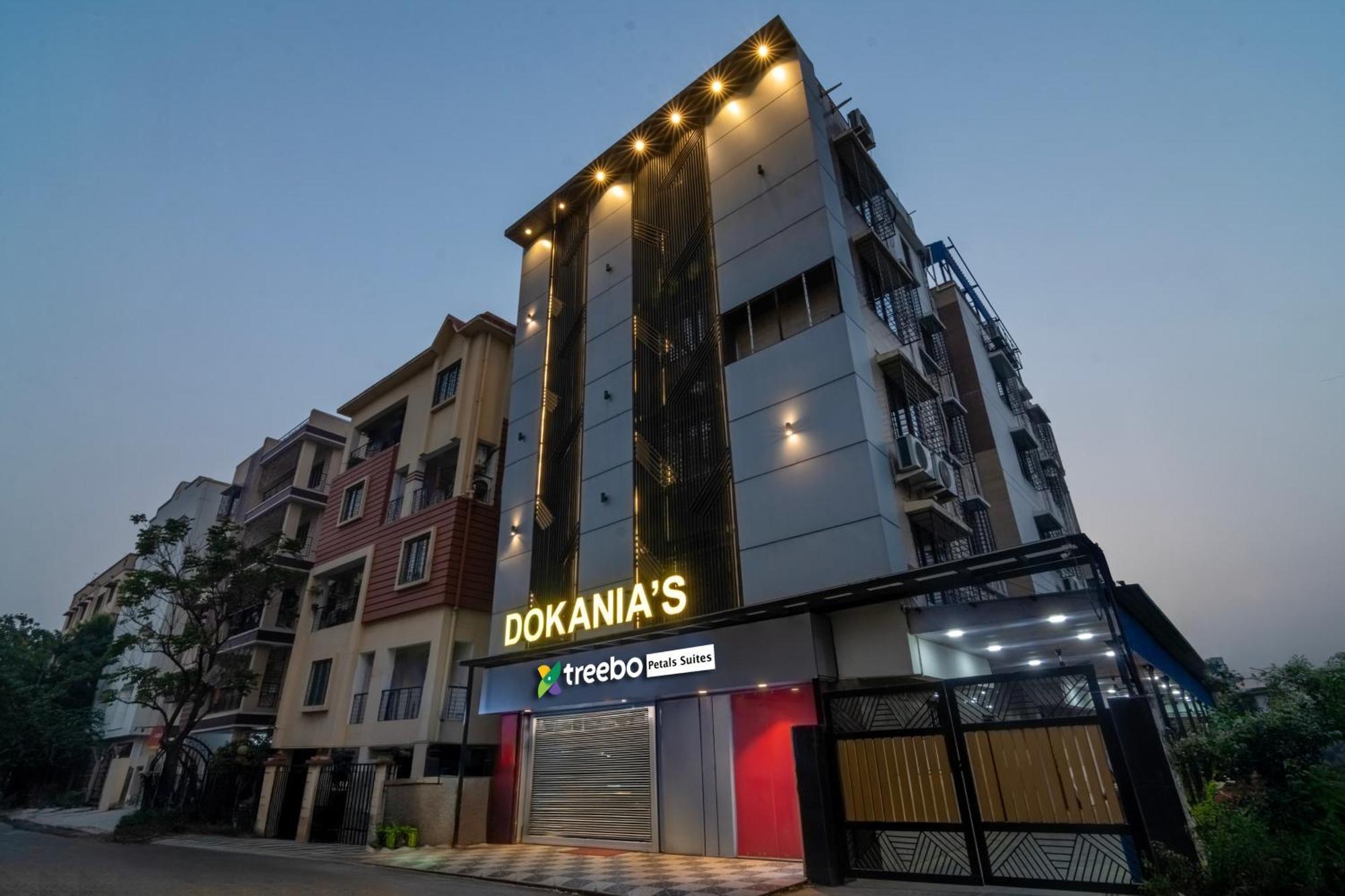 Treebo Petals Banquet & Suites - Kolkata Exterior photo
